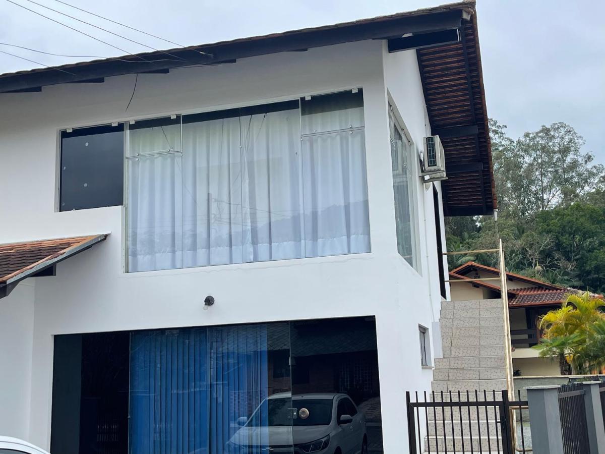 Apartamento Melhor Localizado Em โปเมโรเจ ภายนอก รูปภาพ